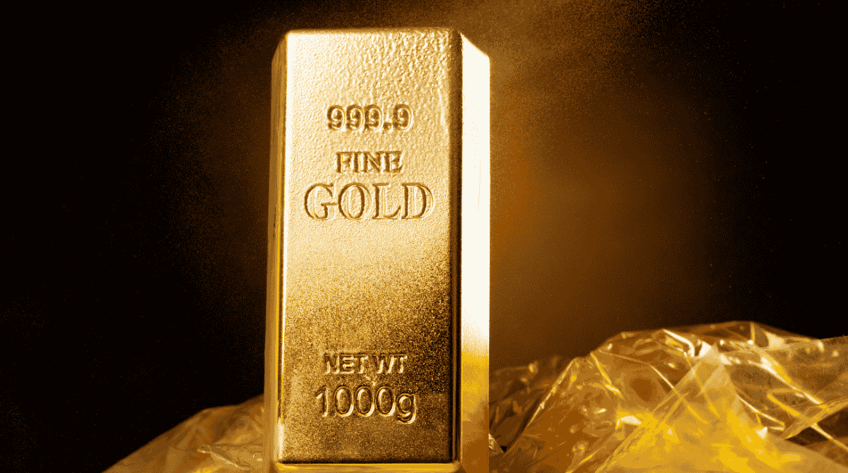 Quanto costa un lingotto d’oro: il prezzo reale, le paure, le illusioni e la verità che nessuno spiega mai
